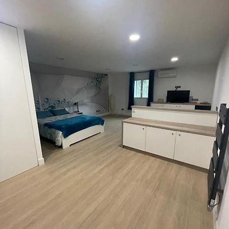 Chambre Atypique Domène Esterno foto